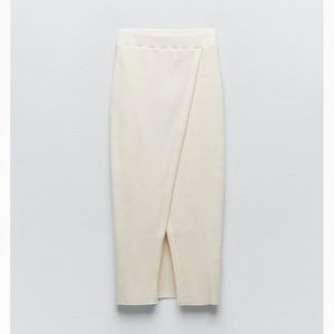 Zara Ribbed Skirt